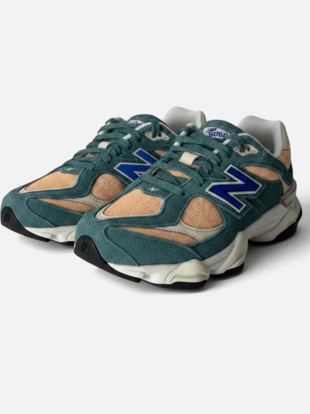 NIB New Balance 9060 Sneakers Green Orange Big Boys US 7 EU 40